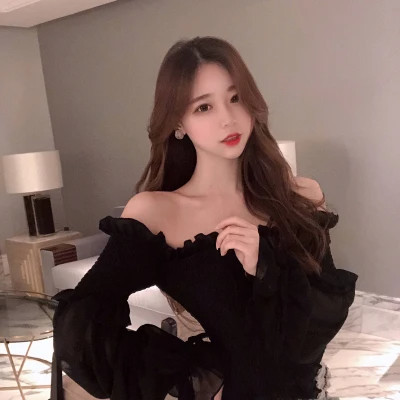 有颜有钱女生头像