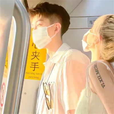 2025微信头像情侣双人新款图片