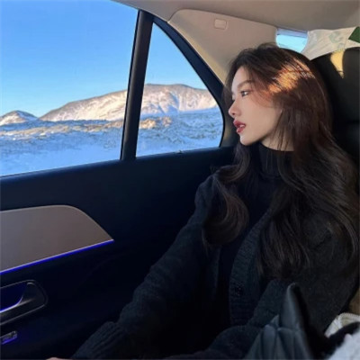 看起来很高级的女生头像图片