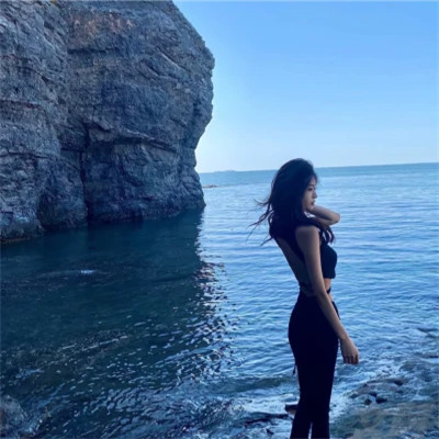 看起来很高级的女生头像图片