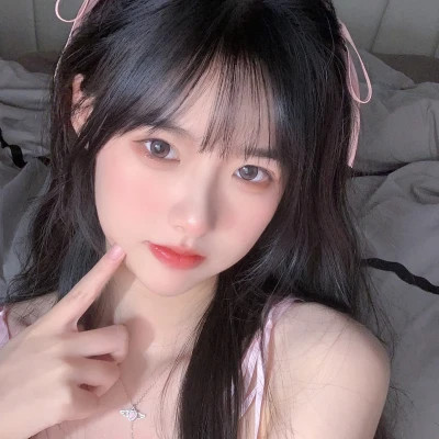 女生充满青春气息的头像图片