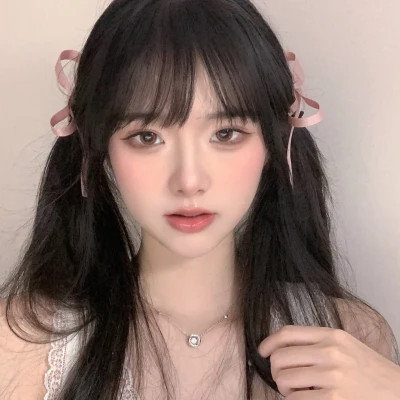 女生充满青春气息的头像图片