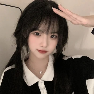 女生充满青春气息的头像图片
