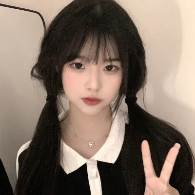 女生充满青春气息的头像图片