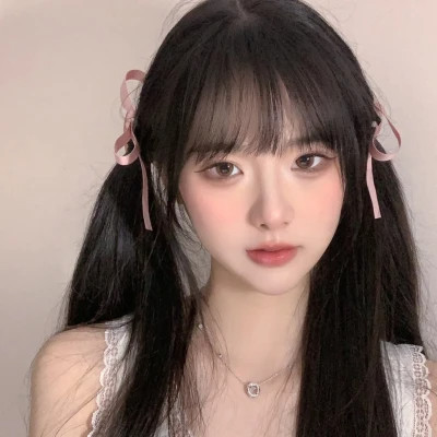 女生充满青春气息的头像图片
