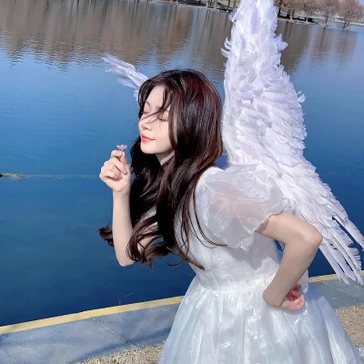 青春简单的头像女