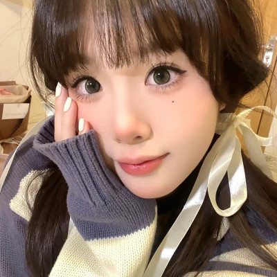 青春简单的头像女