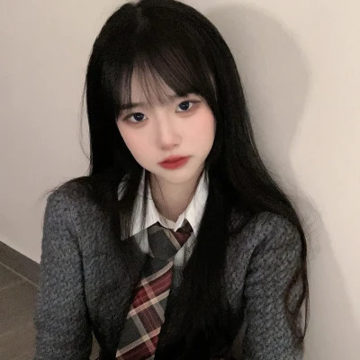 青春简单的头像女