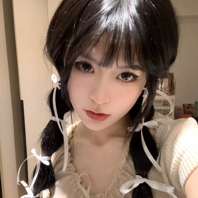 青春简单的头像女