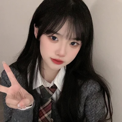 青春简单的头像女