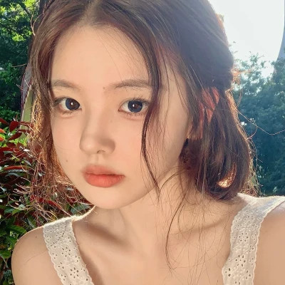 青春美女图的头像