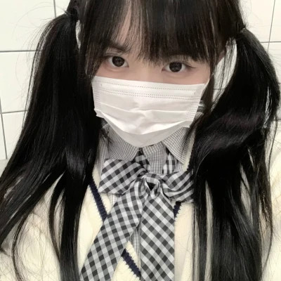 青春女生头像真人