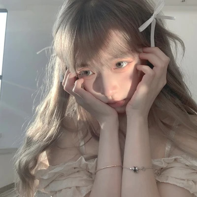 青春女生头像真人