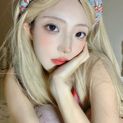 青春头像女生气质高清照片