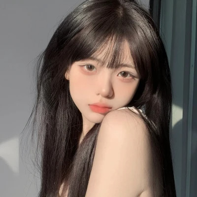 青春美女头像高清
