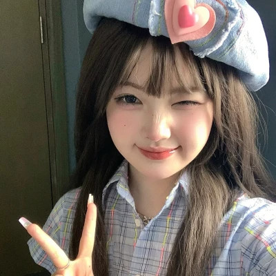 青春美女头像高清