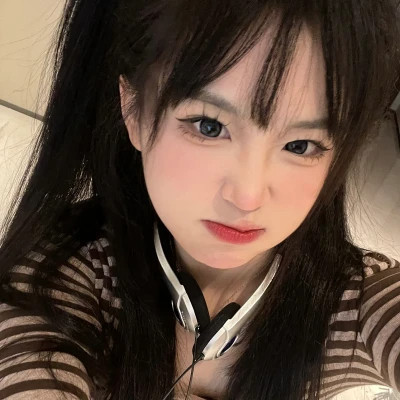 青春小姐姐头像照片