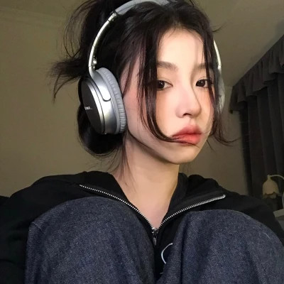 青春小姐姐头像照片