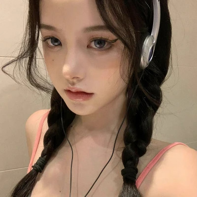 青春小姐姐头像照片