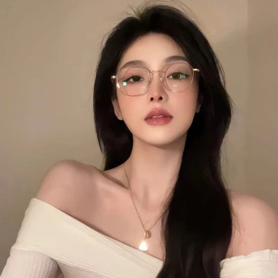 青春小姐姐头像照片
