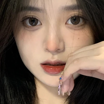 青春小姐姐头像照片