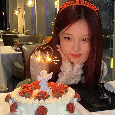 2025青春女生头像阳光可爱
