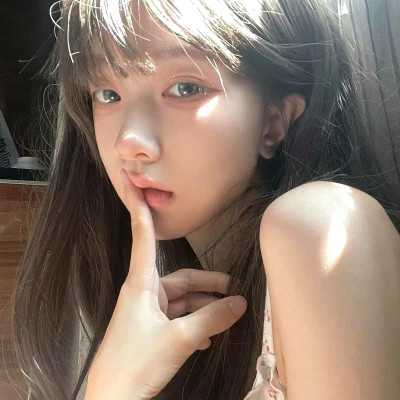2025青春女生头像阳光可爱