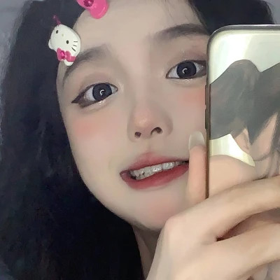 2025青春女生头像阳光可爱