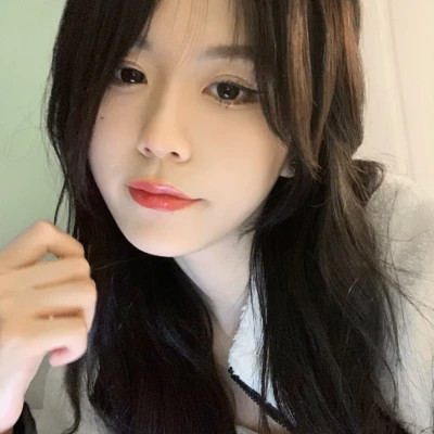 女生青春感十足的头像图片