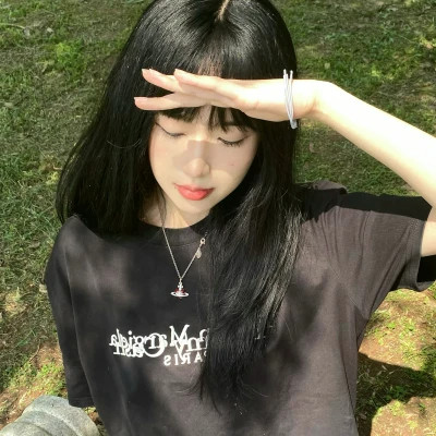 青春活力女生头像图片