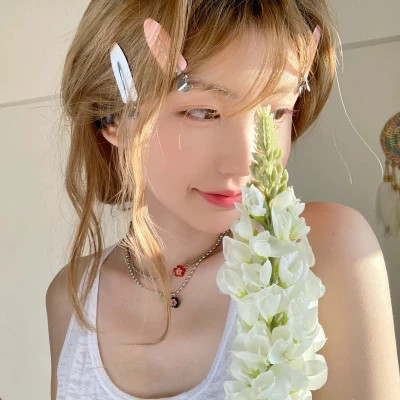青春活力女生头像图片