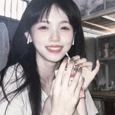点赞超高的女生头像图片