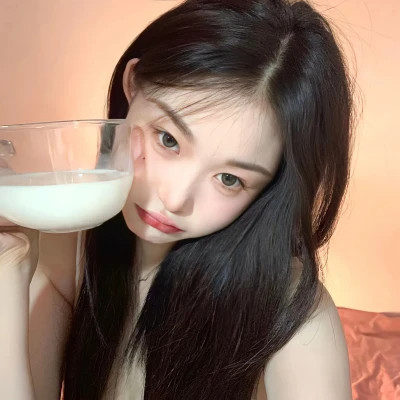 点赞超高的女生头像图片