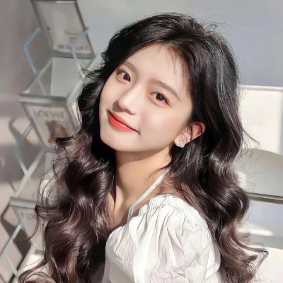 容易涨粉的头像女