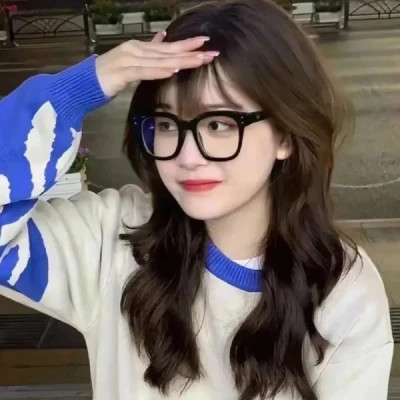容易涨粉的头像女