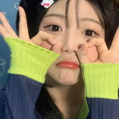 爆火的可爱高清2025女生头像