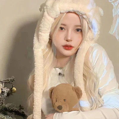 爆火的可爱高清2025女生头像