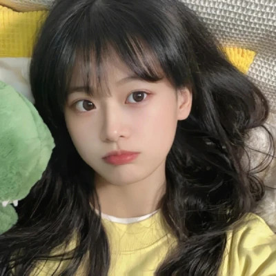 爆火的可爱高清2025女生头像