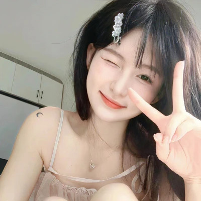 2025可爱女生头像真人图片