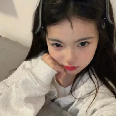 2025可爱女生头像真人图片