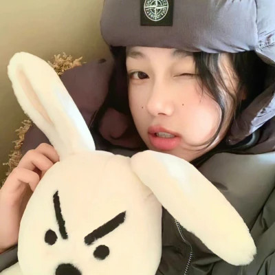 2025可爱女生头像真人图片