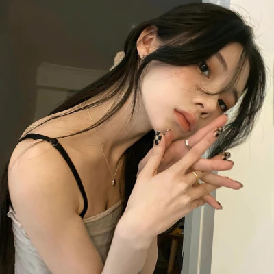 2025可爱女生头像真人图片