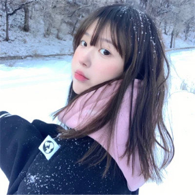 2025可爱女生头像真人图片