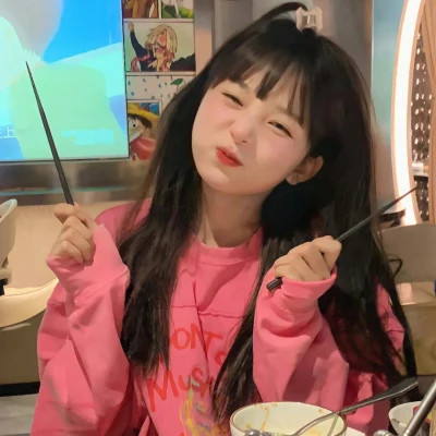 2025可爱女生头像真人图片