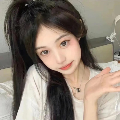 2025年可爱女生微信头像真人