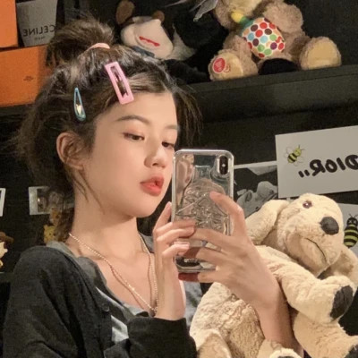 2025真人高清可爱女生头像