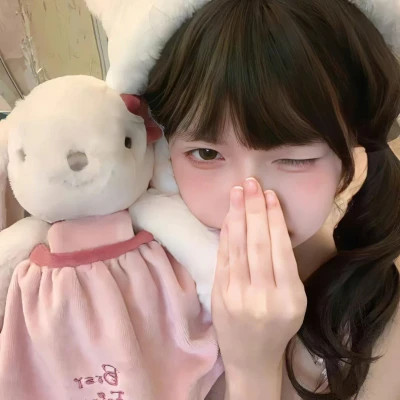 2025真人高清可爱女生头像
