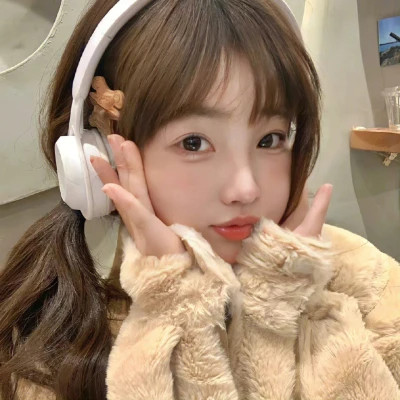 2025年最新版头像可爱女生图片