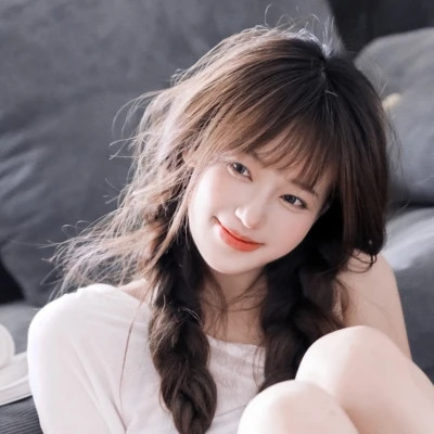 2025年最新版头像可爱女生图片