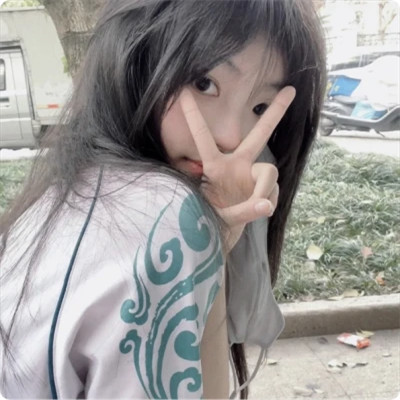 2025高清超级可爱的微信真人女头